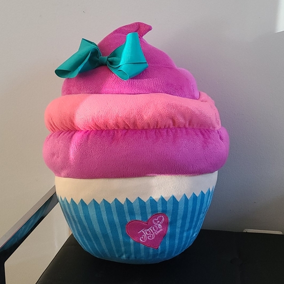 jojo cupcake pillow